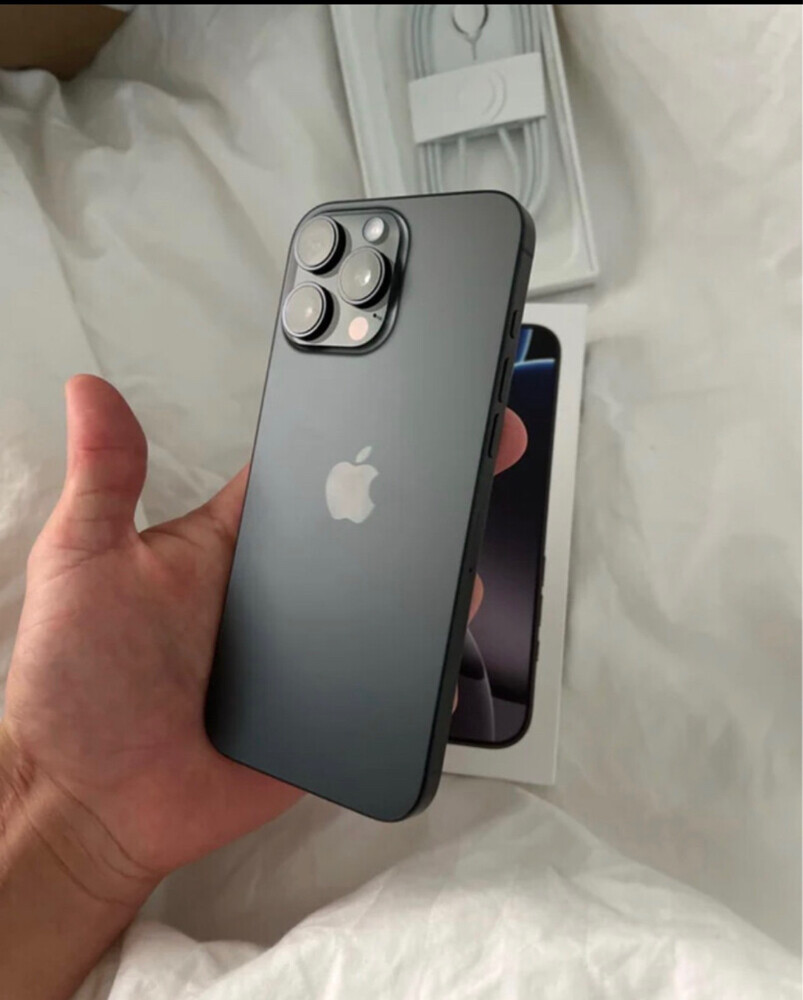 IPhone 16 pro max  - 2