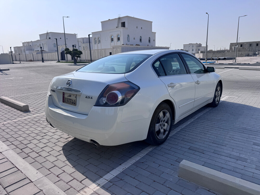 نيسان التيما - 3