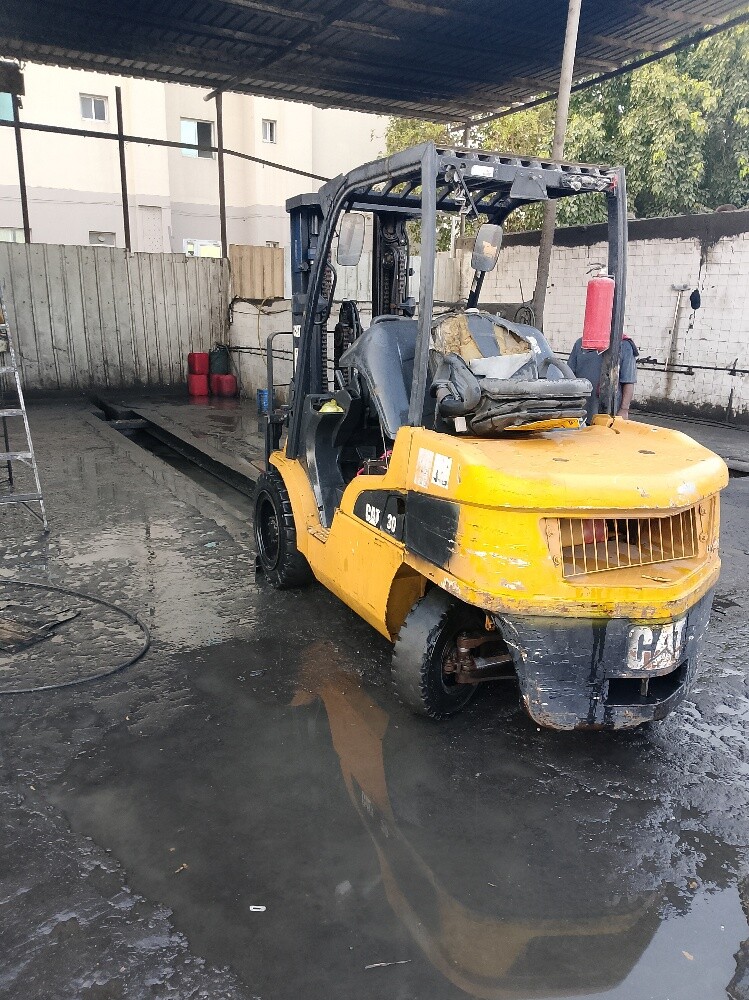forklift Caterpillar 3 Ton - 2