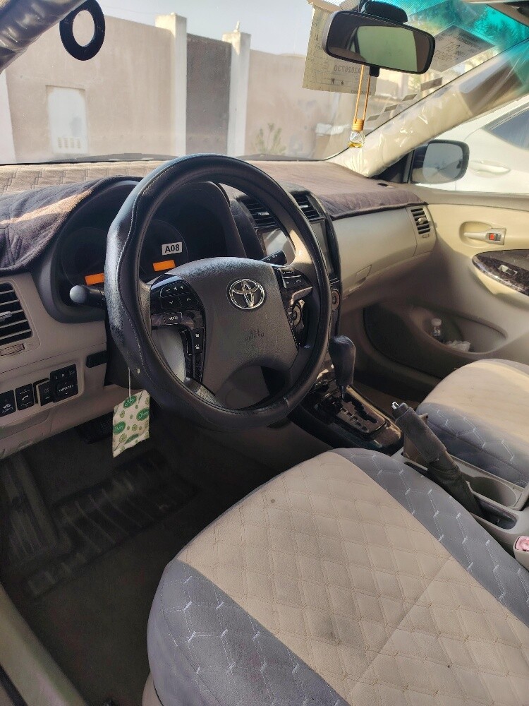 Toyota Corolla - 5