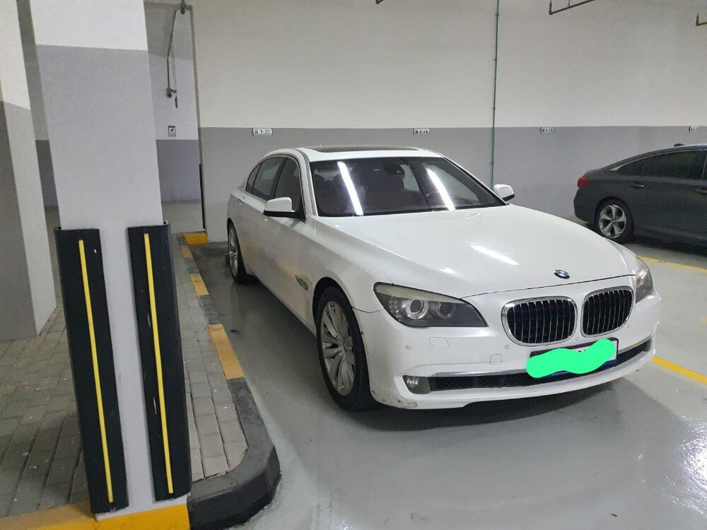 bmw 2012 750 li - 3