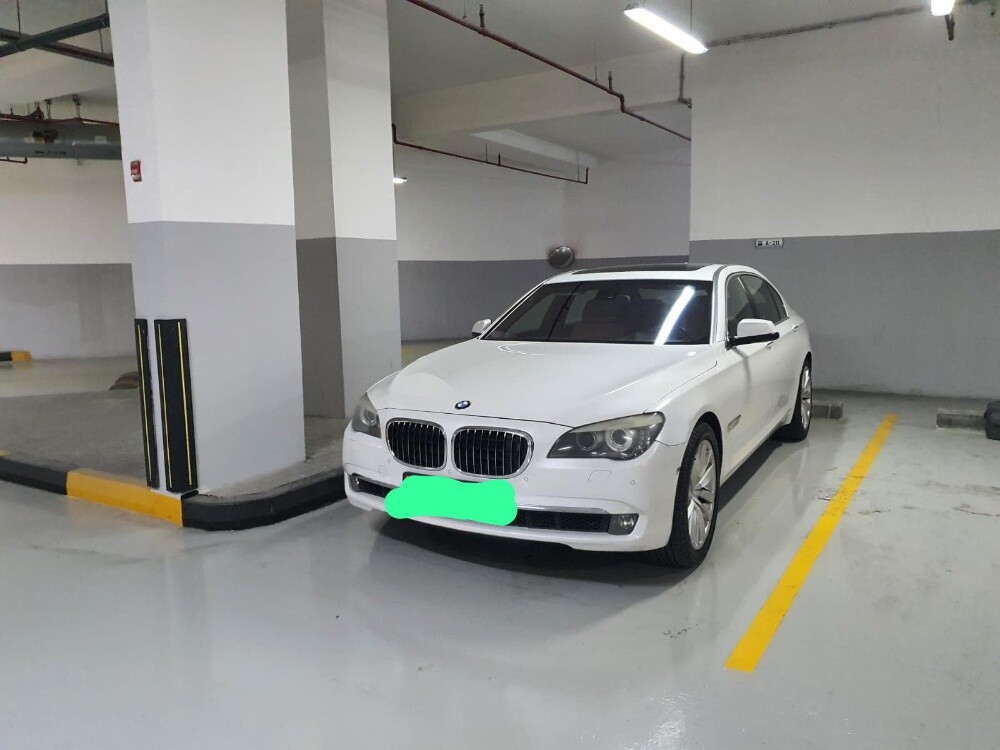 bmw 2012 750 li - 1