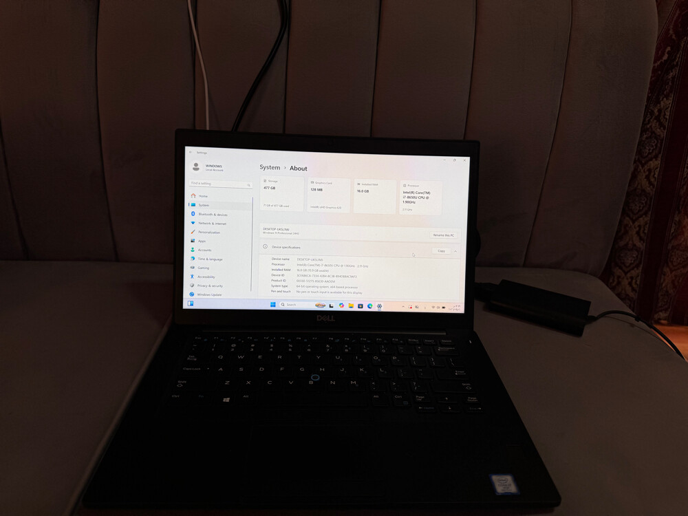 lap top - 1
