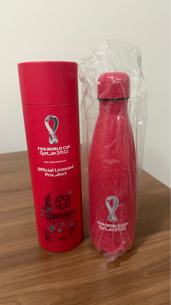 Flask branded 2022 FIFA - 1