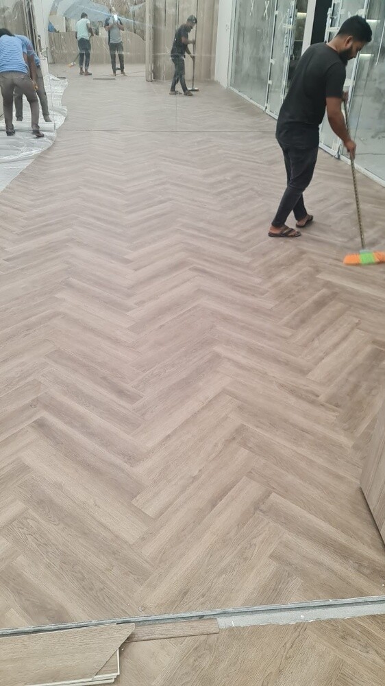 Flooring Herringbone Spc - 6