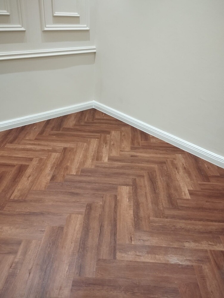 Flooring Herringbone Spc - 5