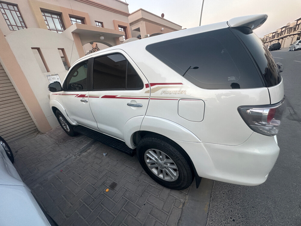 Toyota Fortuner 2012 v6 - 5
