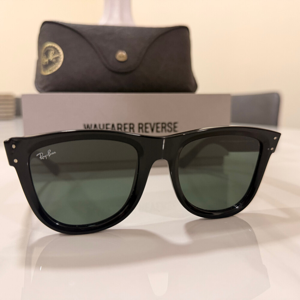 ray ban  original  new - 2