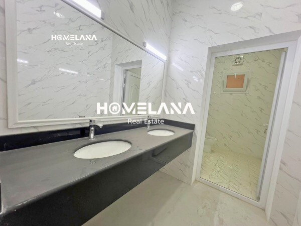 Nuaija- New 8 BR-Majlis+Annex - 8