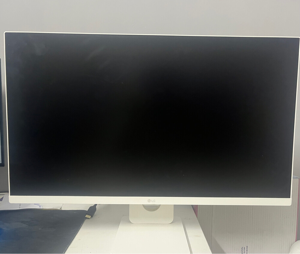 LG monitor  - 1