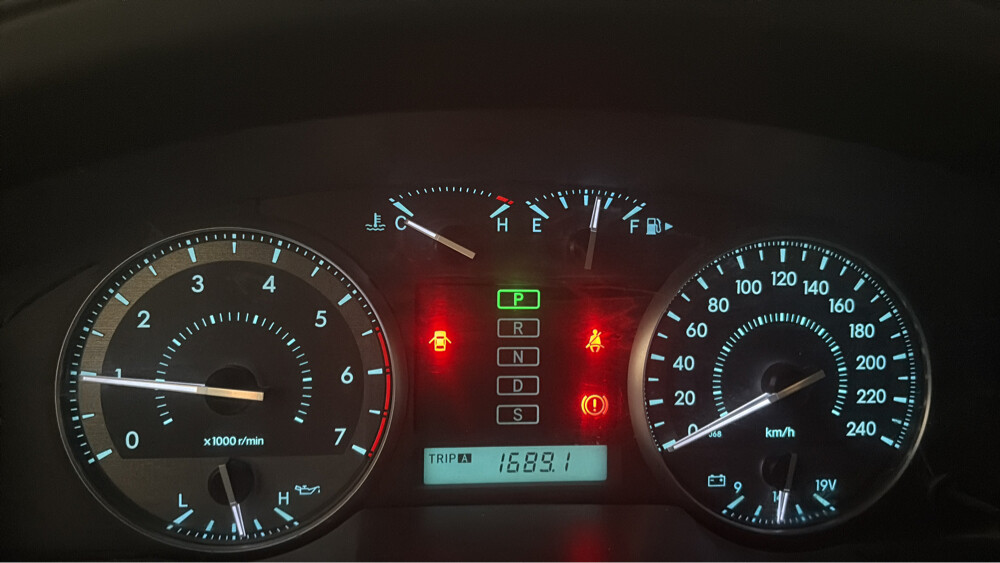 land cruiser gx 2010  - 16