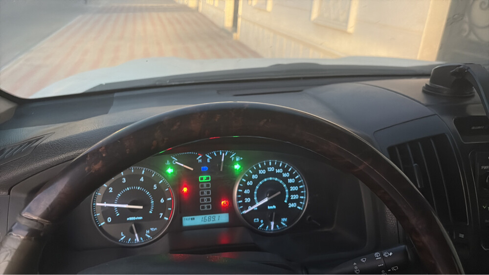 land cruiser gx 2010  - 12