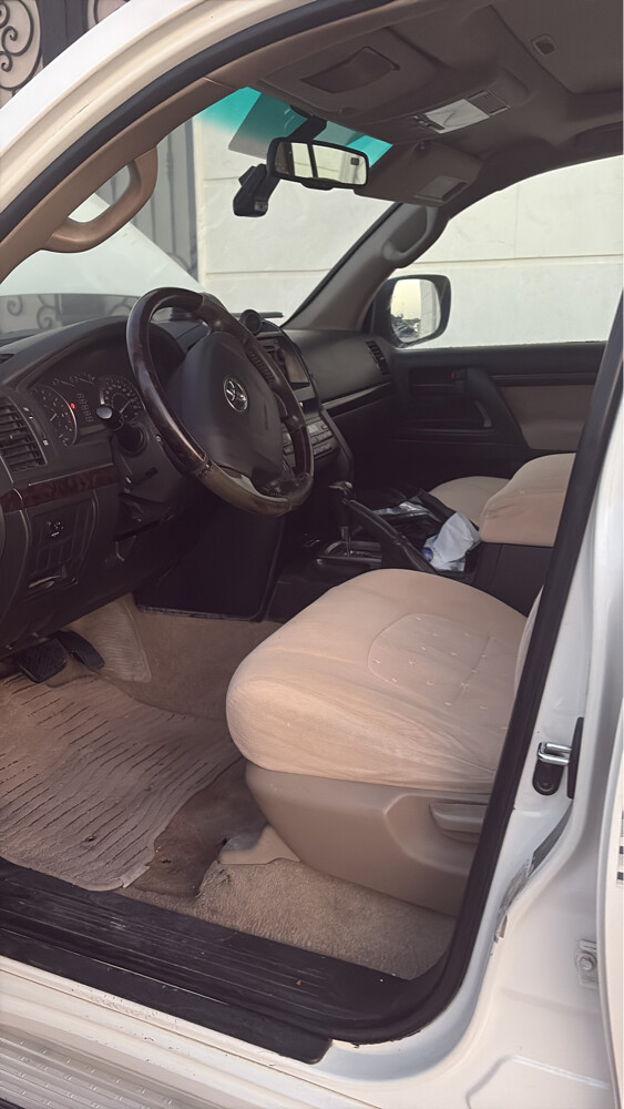 land cruiser gx 2010  - 13