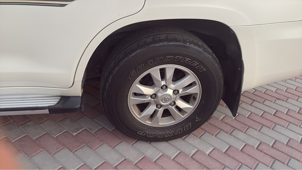 land cruiser gx 2010  - 10