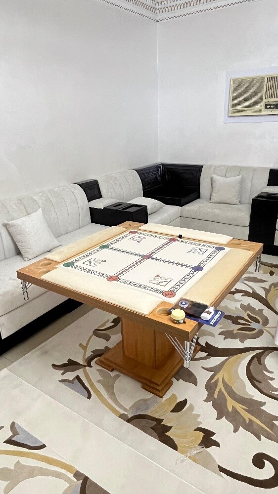 طاولة كيرم مع سجن ميدان ورق - 2