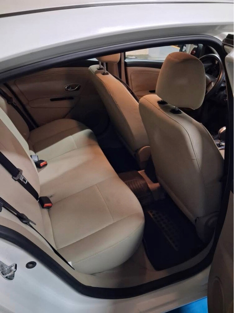 Renault Fluence 2015 - 2