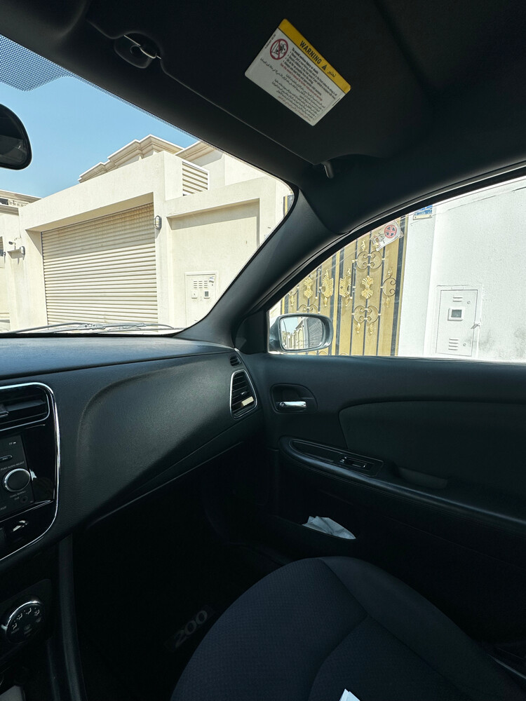 كرايسلر ٢٠٠  - 9