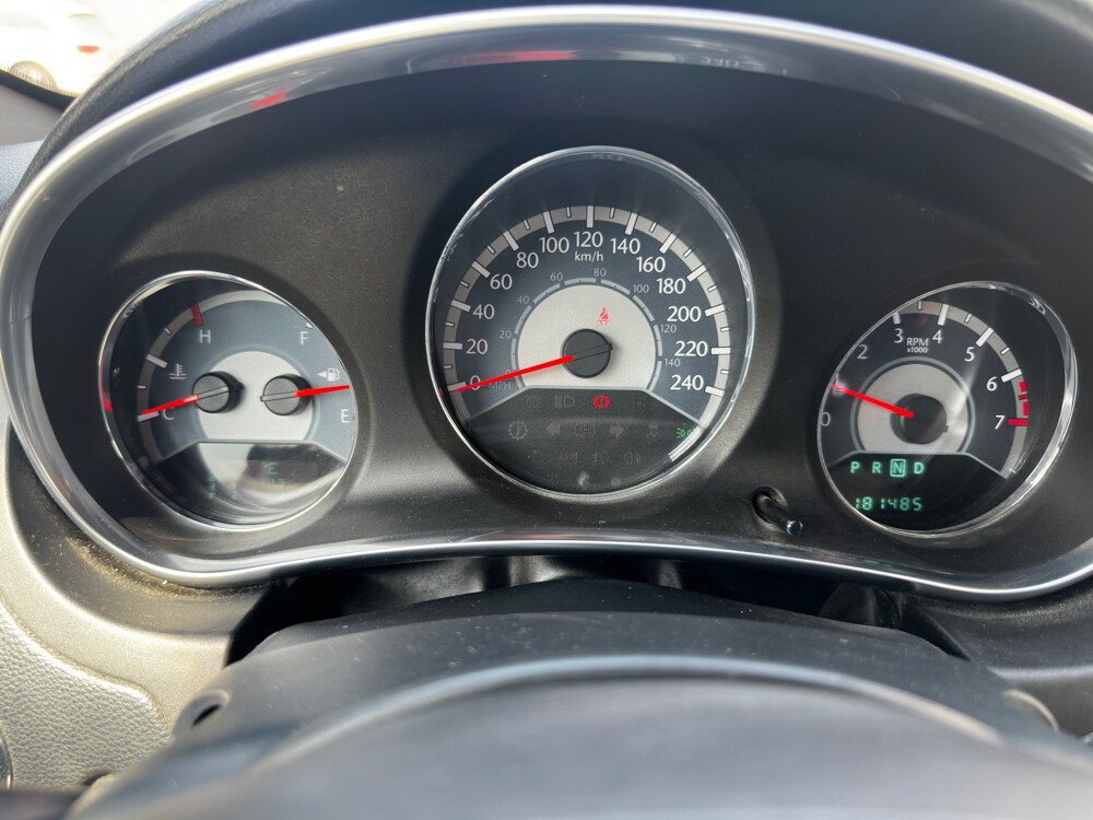 كرايسلر ٢٠٠  - 6