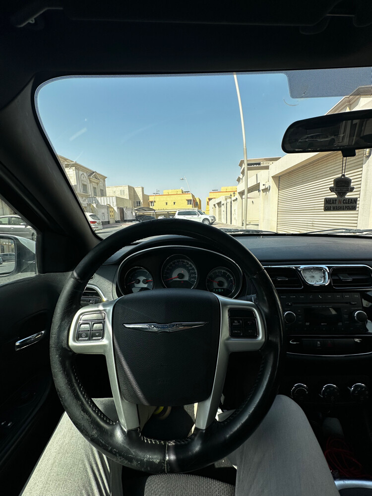 كرايسلر ٢٠٠  - 8