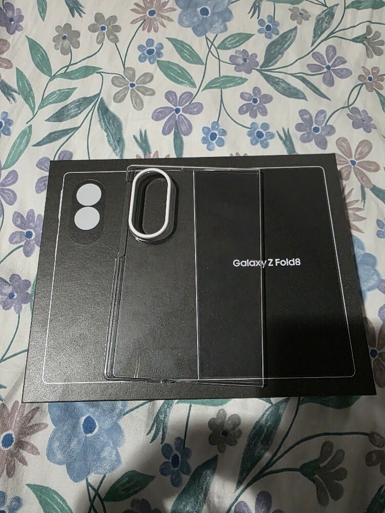 samsung fold 8 - 3
