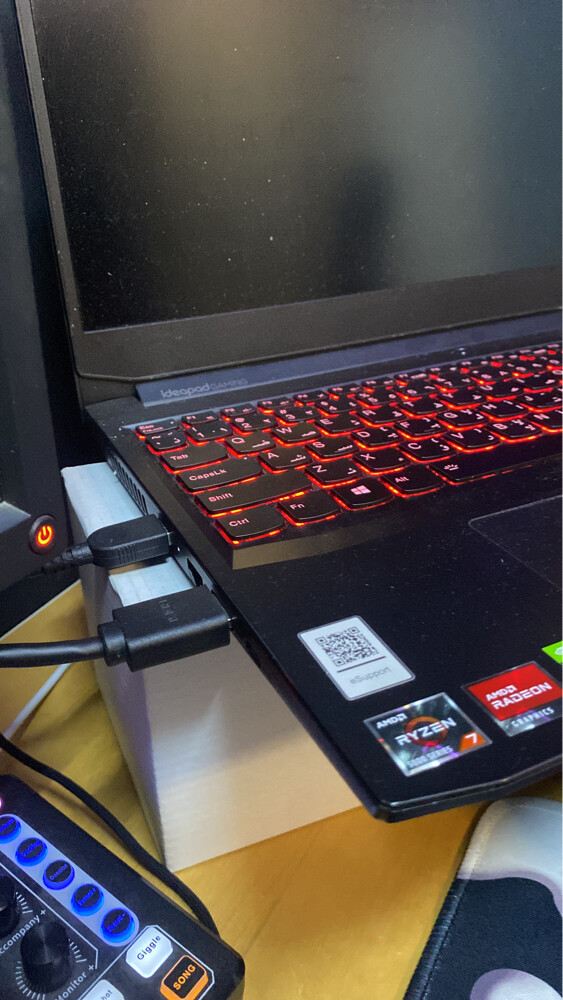 gaming Lenovo laptop  - 4