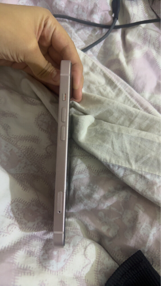 للبيع آيفون ١٣ بينك - 2