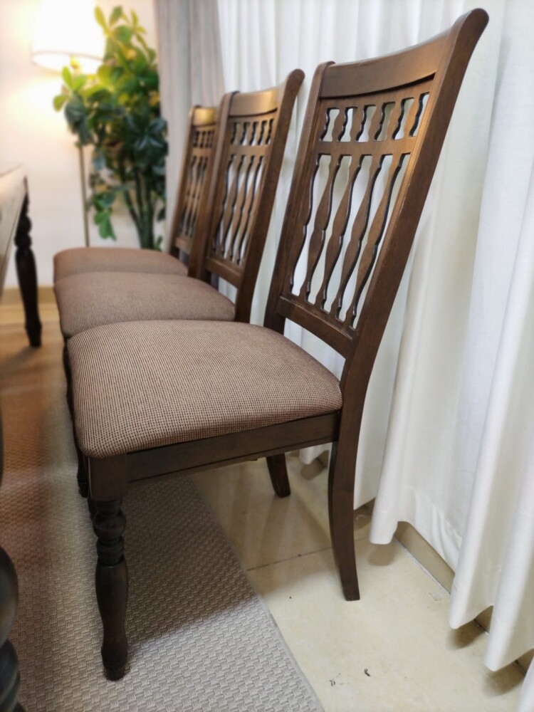8 chair dining table For sale - 4