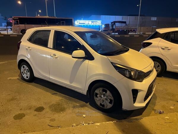 Kia picanto 2022 sale urgently - 8