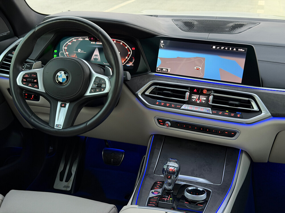 BMW X5 5I 2020 V8 - 9