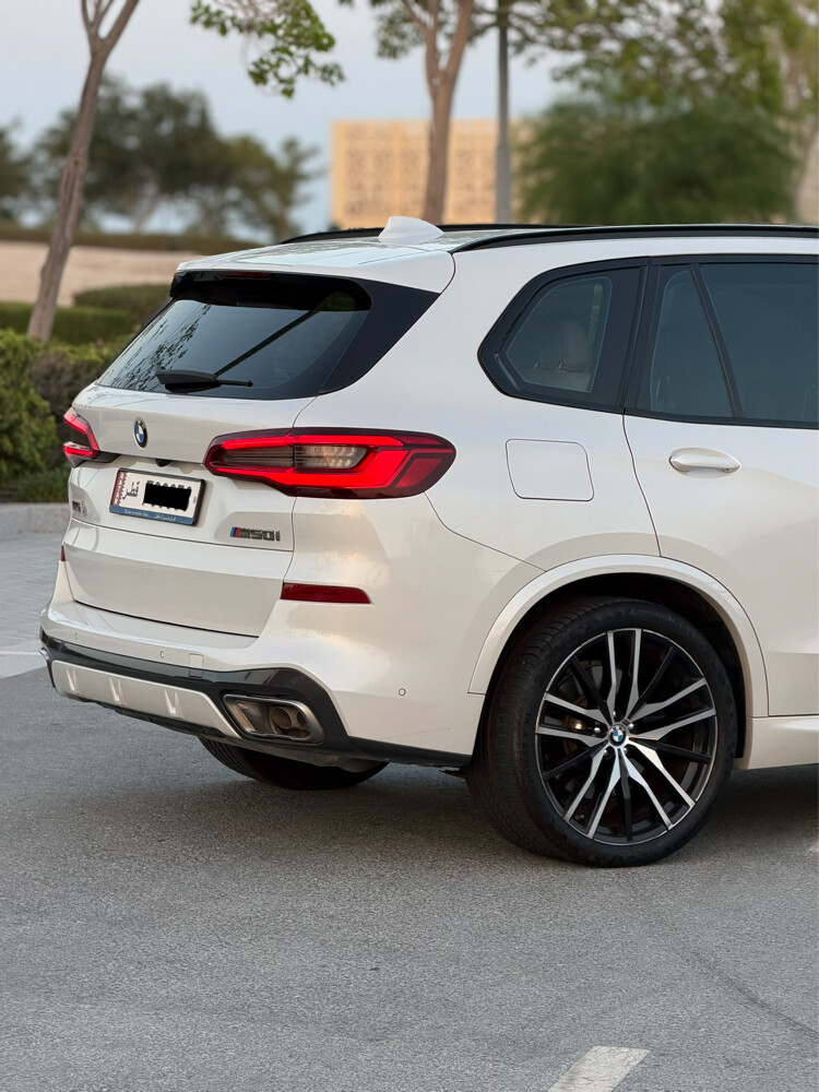 BMW X5 5I 2020 V8 - 11