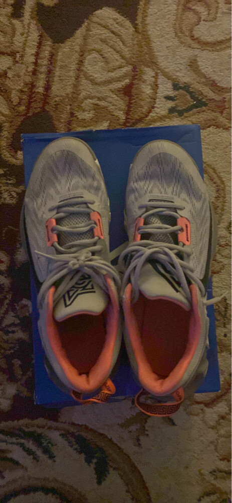 giannis basketball shoes - 1