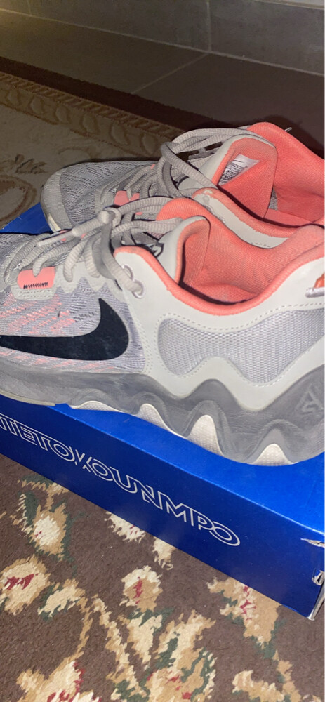 giannis basketball shoes - 3