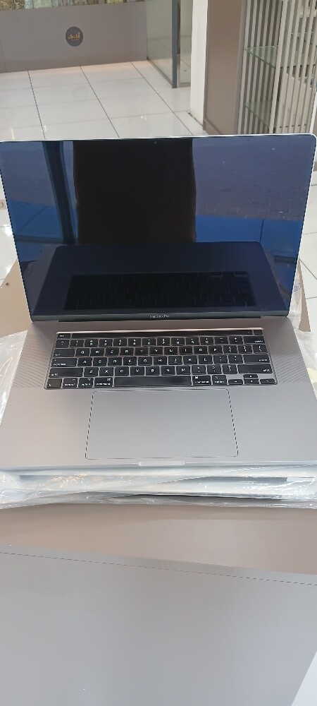 Apple Maccbook pro 16 inch 2019 - 3