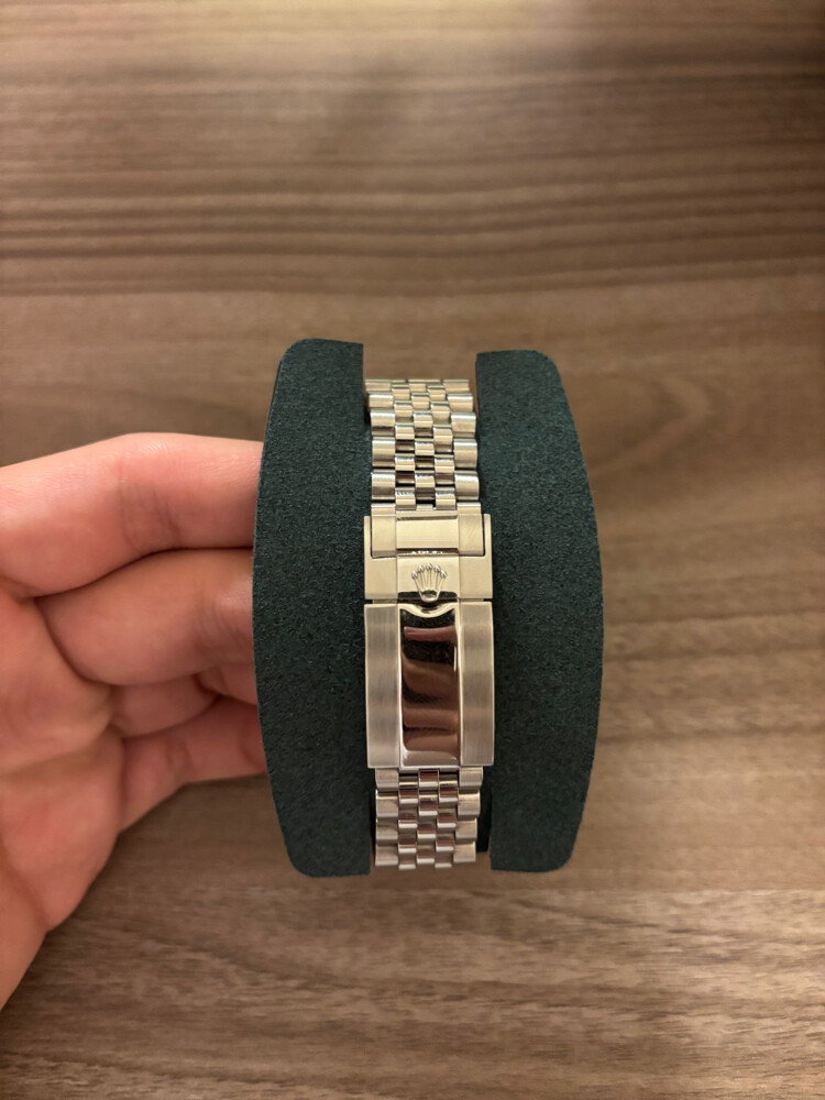 batgirl gmt watch high quality rep - 3