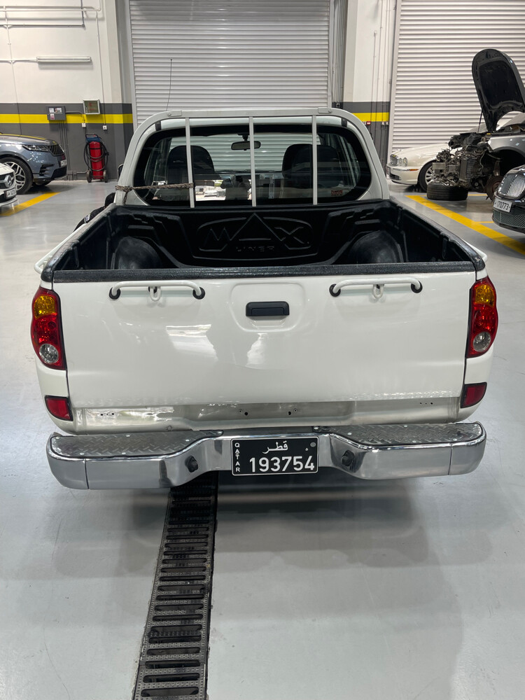 Mitsubishi L200 For Sale - 1