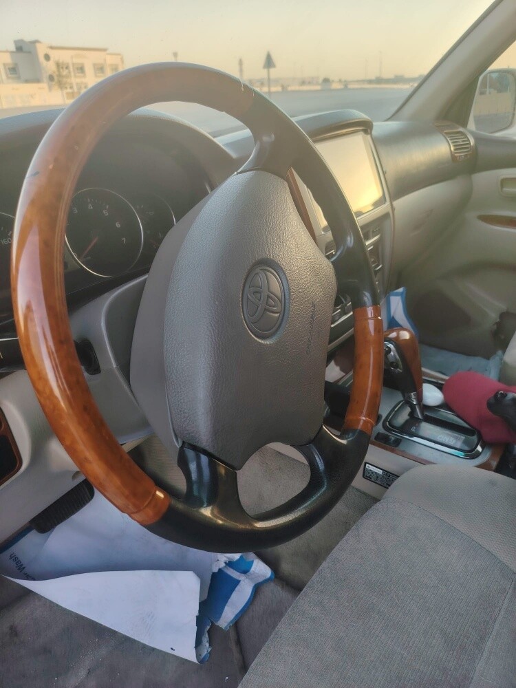 FOR Sale TOYOTA Lc ModeL 2005 - 4