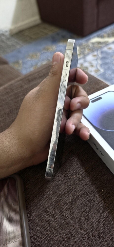 I phone 14 pro max 256 gb - 4