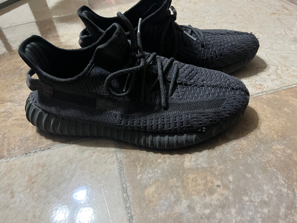 Yeezy boost 350  - 2