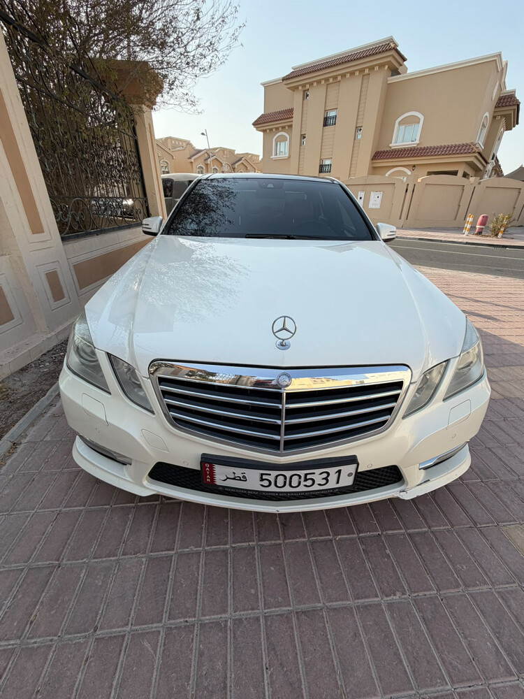 Mercedes-Benz E300 - 2