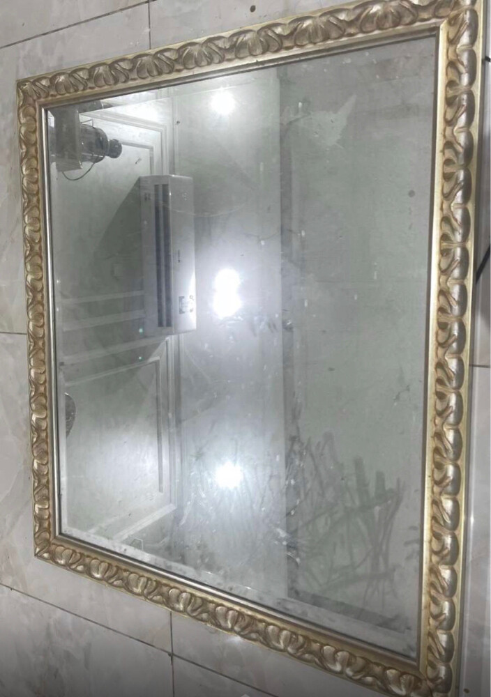 Big mirror - 1