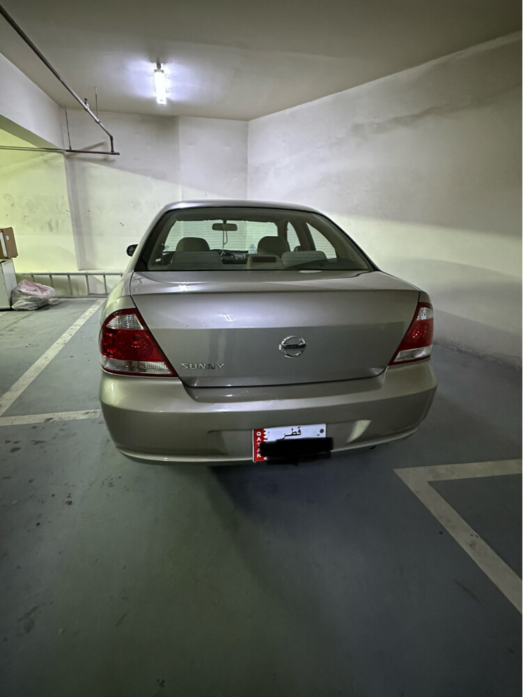  Nissan - 3