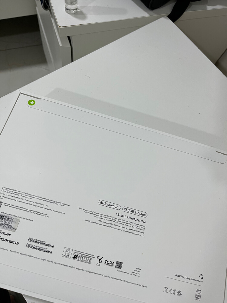 New Apple Macbook Neo - Pink Blush  - 3