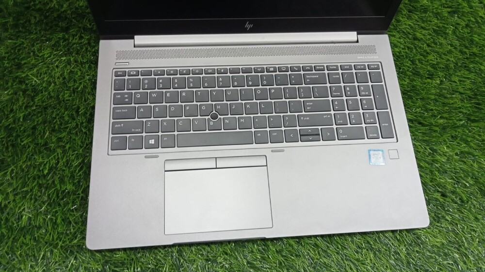 HP Zbook Workstation 15u g5 - 3