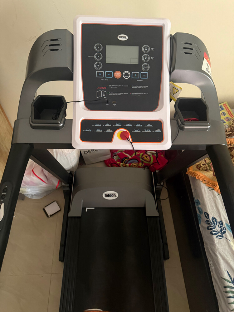 LIKE NEW TELOON TREADMILL  - 3