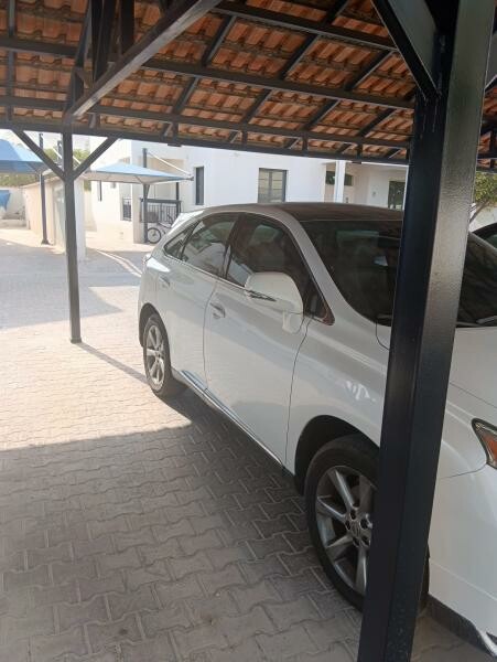 Rx 350 in very good condition - 2