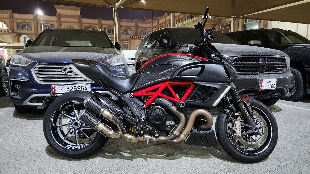 2011 Ducati Diavel Carbon - 2