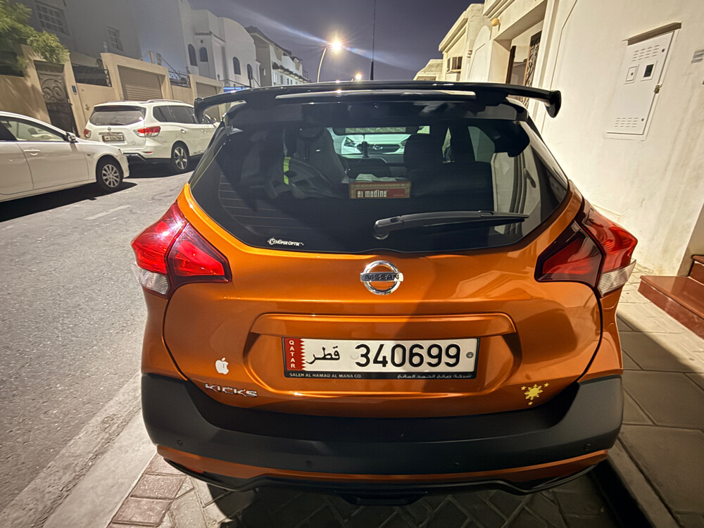 Selling NISSAN KICKS SV 1.6L 2021  - 2