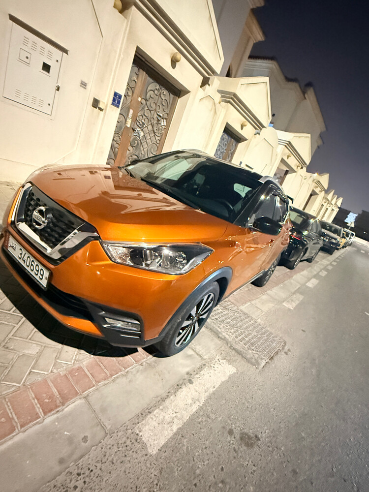 Selling NISSAN KICKS SV 1.6L 2021  - 4