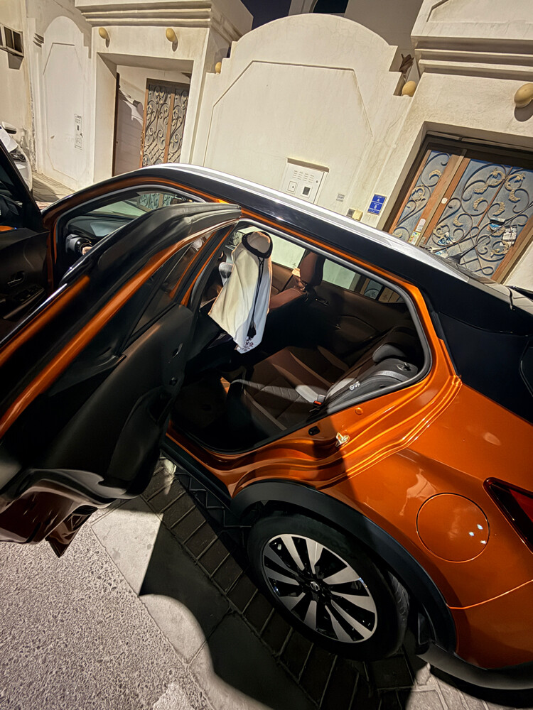 Selling NISSAN KICKS SV 1.6L 2021  - 9