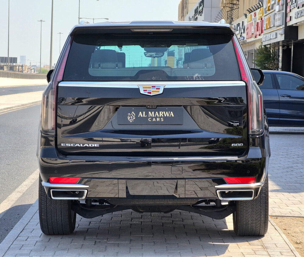   Escalade Premium Luxury Year 2024 - 3
